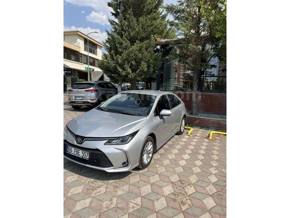 Sahibinden Toyota Corolla 1.8 Hybrid Dream 2020 Model 