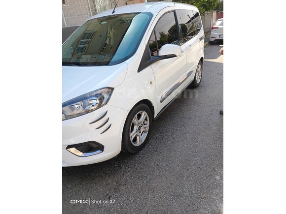 Sahibinden Ford Tourneo Courier 1.5 TDCi Delux 2021 Model