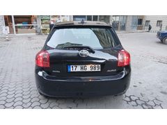 Sahibinden Toyota Auris 1.4 D-4D Comfort Extra 2010 Model  242.000 km Siyah