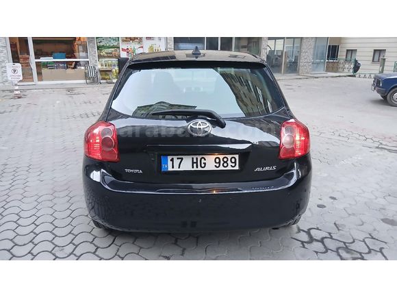 Sahibinden Toyota Auris 1.4 D-4D Comfort Extra 2010 Model  242.000 km Siyah