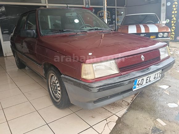 AUTO ÇAĞLAYAN 07 Renault R 9 1.4 Broadway 1995 ORTA KASA 129.000 TL