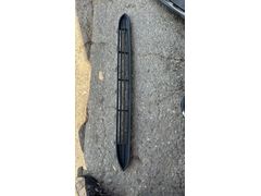 fiat punto evo 2009 üzeri ön tampon orta ızgarası orjınal 