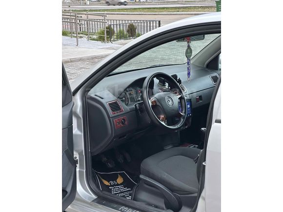 Sahibinden Skoda Fabia 1.4 TDI Ambiente 2007 Model  220.000 km Gri (Gümüş)