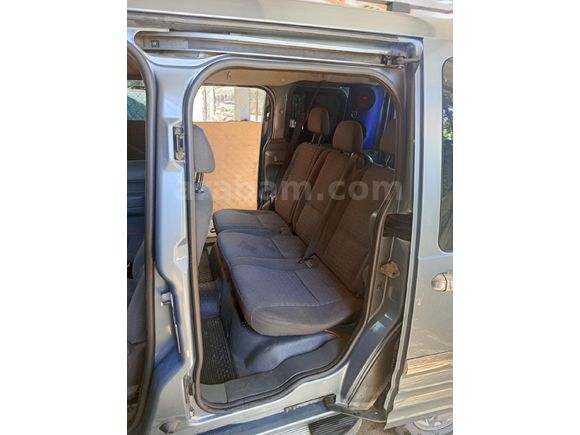 Sahibinden Ford Tourneo Connect K210S 1.8 2004 Model