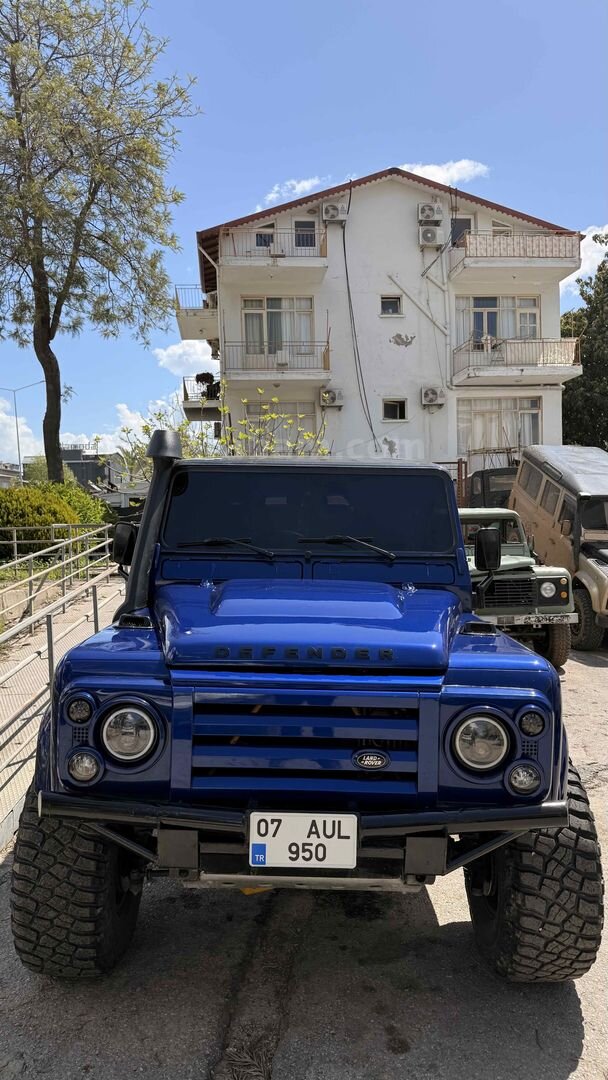 Sahibinden Land Rover Defender 90 2.5 TD 2004 Model Antalya 140.000 km Mavi 3