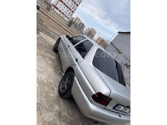Sahibinden Ford Escort 1.6 CLX 1998 Model
