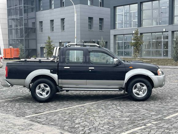 Galeriden Nissan Skystar 4x2 2011 Model Malatya