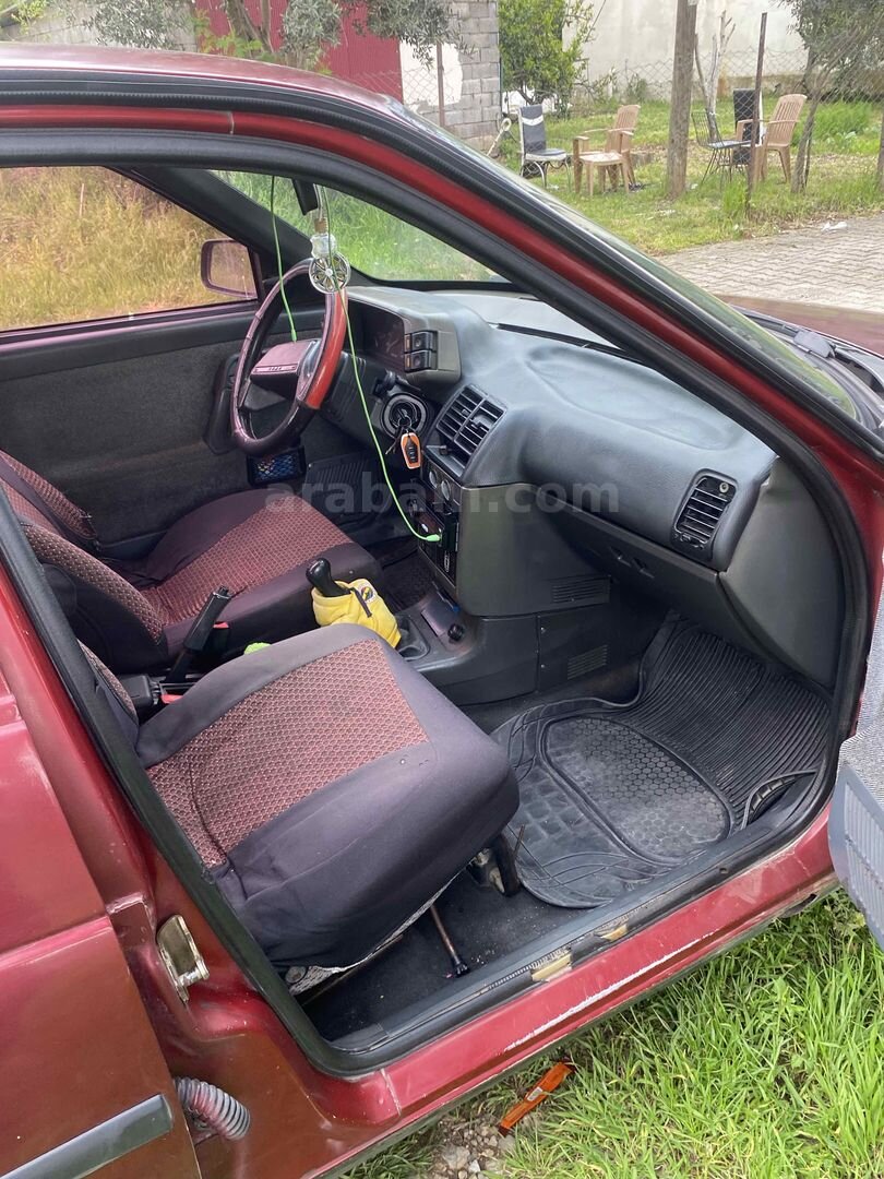 Takas olur Sahibinden Lada Vega 1.5 2000 Model 2