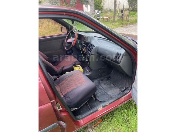 Takas olur Sahibinden Lada Vega 1.5 2000 Model 