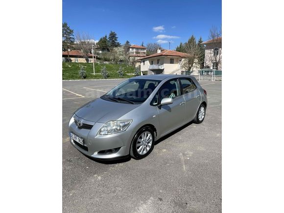 Sahibinden Toyota Auris 1.4 D-4D Elegant 2008 Model 