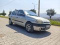Galeriden Renault Clio 1.4 RTA 2001 Model İzmir