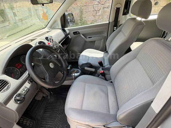 Öğretmenden 2008 model otomatik Caddy 223.000 km de