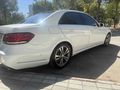 GARAJCAN DAN HATASIZ BOYASİZ CAM TAVANLI MERCEDES E180