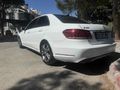 GARAJCAN DAN HATASIZ BOYASİZ CAM TAVANLI MERCEDES E180