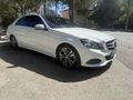 GARAJCAN DAN HATASIZ BOYASİZ CAM TAVANLI MERCEDES E180