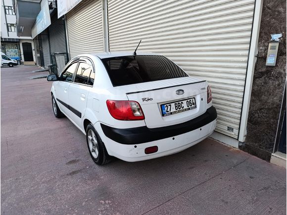 Sahibinden Kia Rio 1.5 CRDi EX Comfort 2006 Model