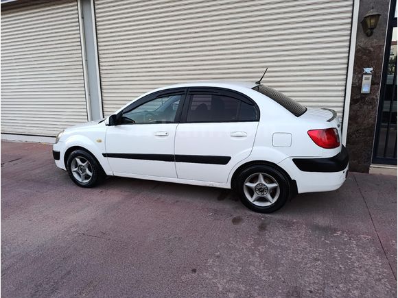 Sahibinden Kia Rio 1.5 CRDi EX Comfort 2006 Model