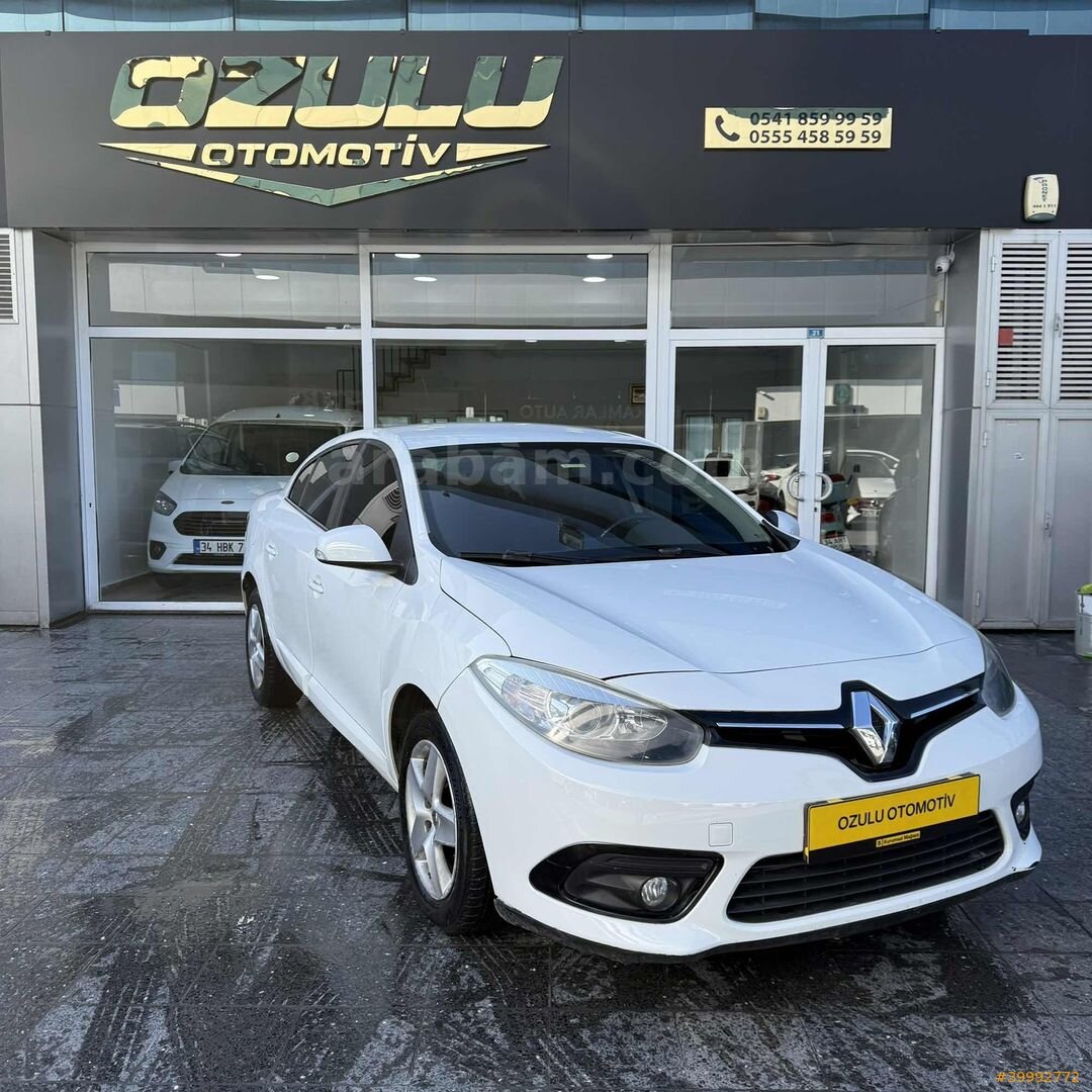 Galeriden Renault Fluence 1.5 dCi Touch 2015 Model İstanbul 203.000 km Beyaz 1
