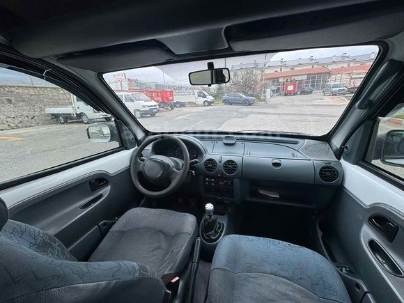 
ATEŞHARMAN AUTO'DAN 2000 Model Kango 1.9 Dizel