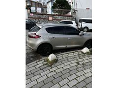 Sahibinden Renault Megane 1.6 Dynamique 2011 Model  98.000 km Şampanya