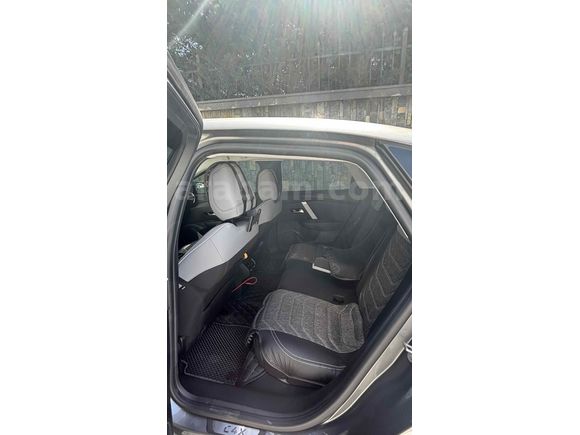 Sahibinden Citroen C4 X 1.2 PureTech Max 2025 Model  4.600 km Gri