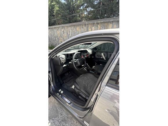 Sahibinden Citroen C4 X 1.2 PureTech Max 2025 Model  4.600 km Gri