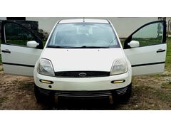 Sahibinden Ford Fiesta 1.4 TDCi Comfort 2006 Model