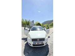 Çok acil çok düşük pazarlık olacaktır. Sahibinden Fiat Linea 1.3 Multijet Active Plus 2014 Model 