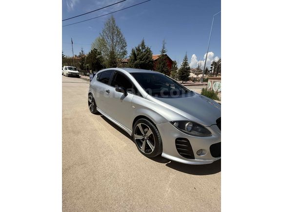 Sahibinden Seat Leon 1.6 Style 2007 Model  280.000 km Gri