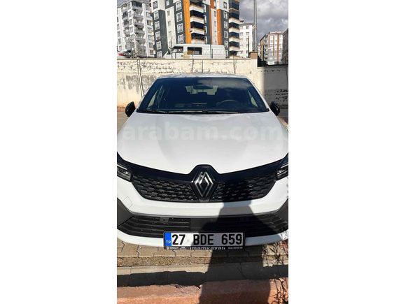 Sahibinden Renault Clio 1.0 TCe Techno Esprit Alpine 2025 Model 