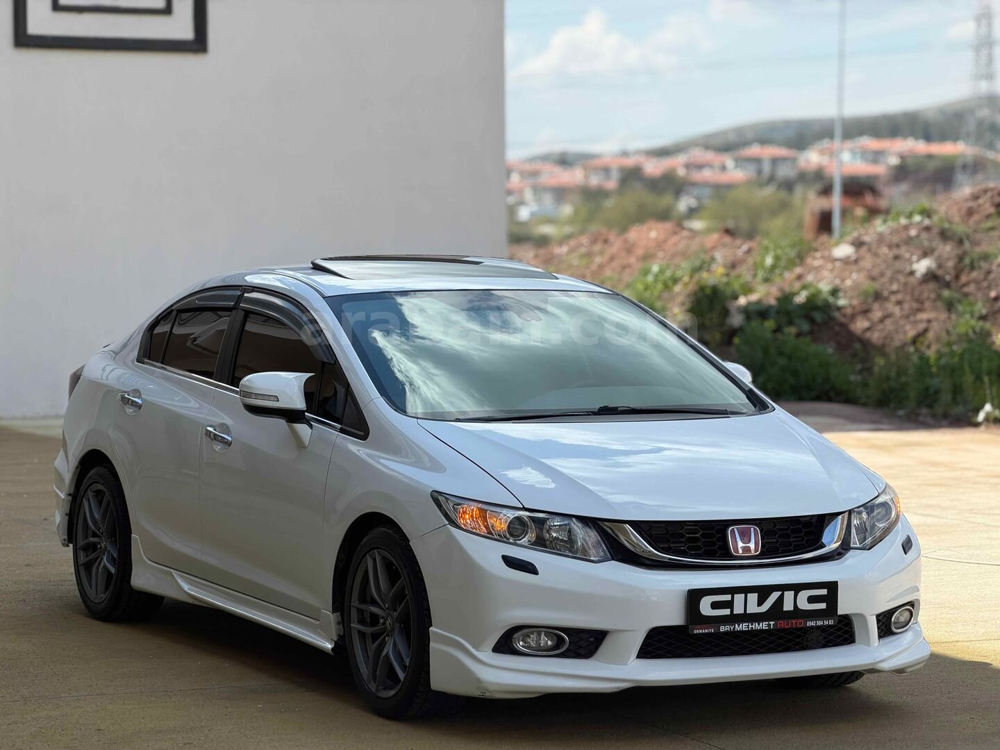 Galeriden Honda Civic 1.6i VTEC Eco Elegance 2013 Model Osmaniye 232.000 km Beyaz 5