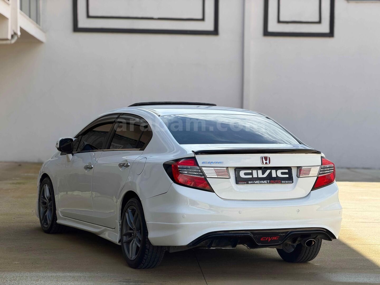Galeriden Honda Civic 1.6i VTEC Eco Elegance 2013 Model Osmaniye 232.000 km Beyaz 6