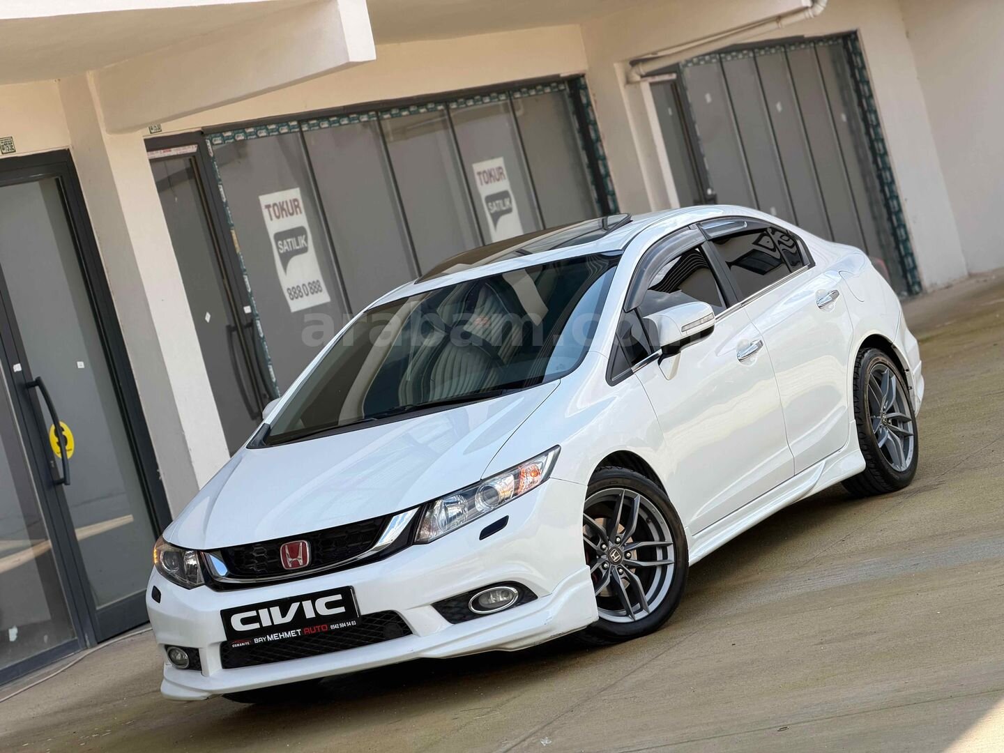 Galeriden Honda Civic 1.6i VTEC Eco Elegance 2013 Model Osmaniye 232.000 km Beyaz 4