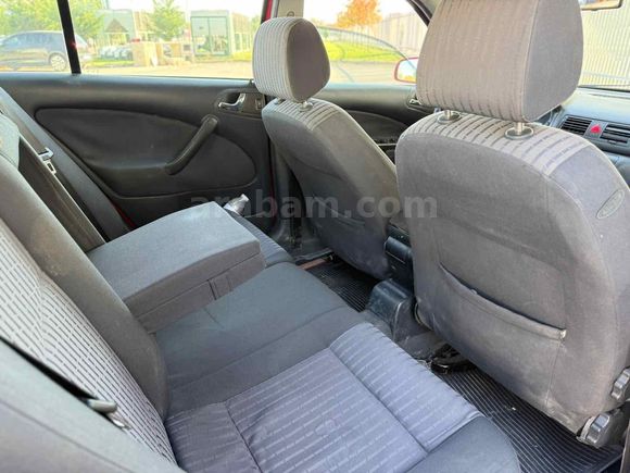 Temiz, Bakımlı ve Masrafsız 2001 Model Skoda Octavia Elegance