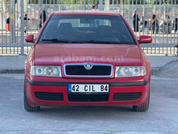 Temiz, Bakımlı ve Masrafsız 2001 Model Skoda Octavia Elegance