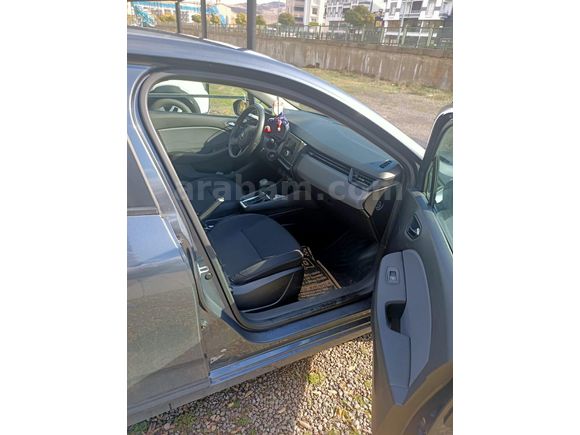 Sahibinden Renault Clio 1.0 TCe Joy 2021 Model