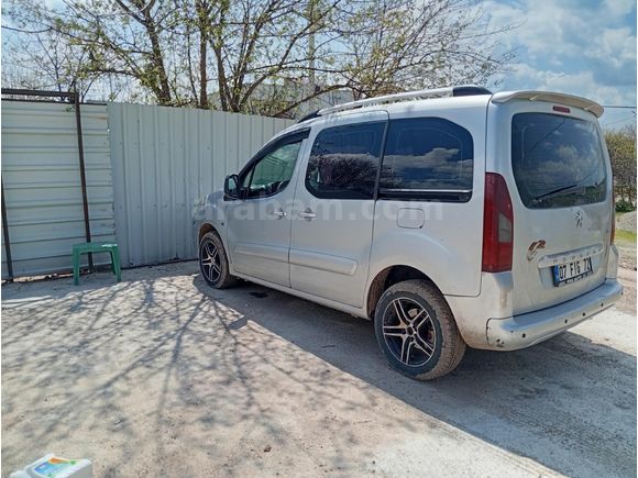 Sahibinden Peugeot Partner 1.6 HDI 2010 Model