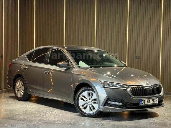 Sahibinden Skoda Octavia 1.5 e-Tec Elite 2024 Model 