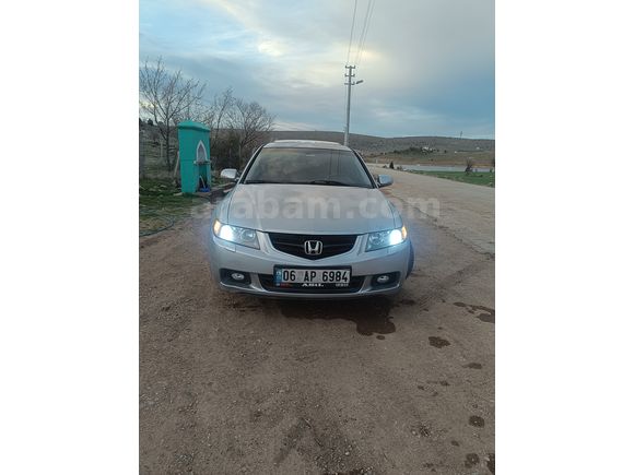 Sahibinden Honda Accord 2.0 executive2005 Model 