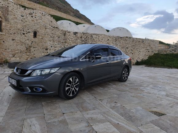 Sahibinden Honda Civic 1.6i VTEC Eco Elegance 2014 Model