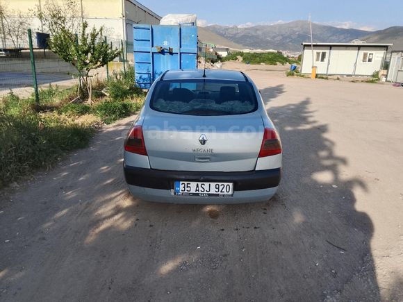 Sahibinden Renault Megane 1.4 16 vAuthentique 2004 Model