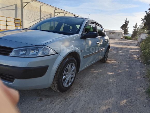 Sahibinden Renault Megane 1.4 16 vAuthentique 2004 Model