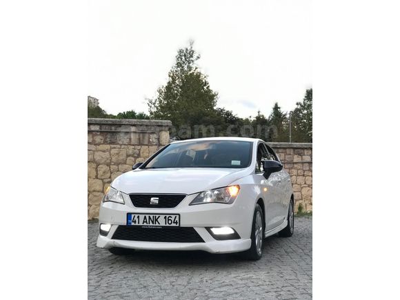 Sahibinden Seat Ibiza 1.4 Style 2014 Model  195.000 km Beyaz