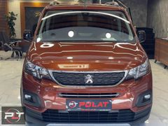 POLAT'TAN 2022 MODEL PEUGEOT RİFTER SENET VE KREDİ İMKANI