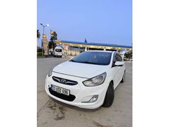 Sahibinden Hyundai Accent Blue 1.6 CRDI Mode Plus 2016 Model  330.000 km Beyaz