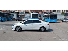 Toyota Corolla 1.6 Premium 2013 Model