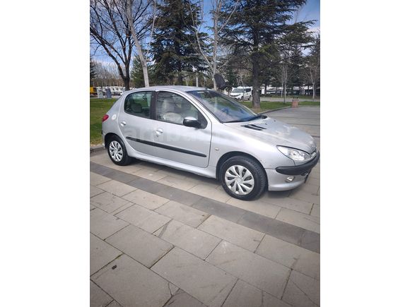 Sahibinden Peugeot 206 1.4 HDi XT 2004 Model 