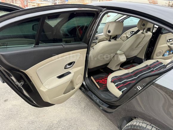 Sahibinden Renault Fluence 1.5 dCi Expression 2010 Model 