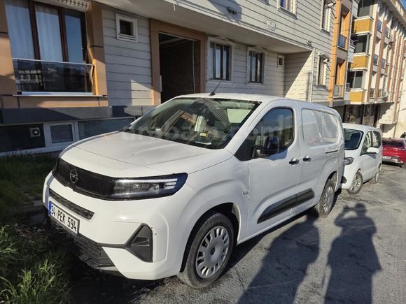 Sahibinden Opel Combo 1.5 CDTI Ultimate XL 2025 Model