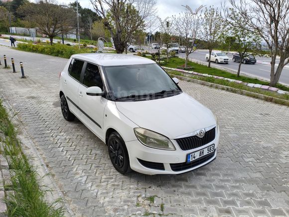 Sahibinden Skoda Fabia 1.6 TDI Ambiente 2011 Model